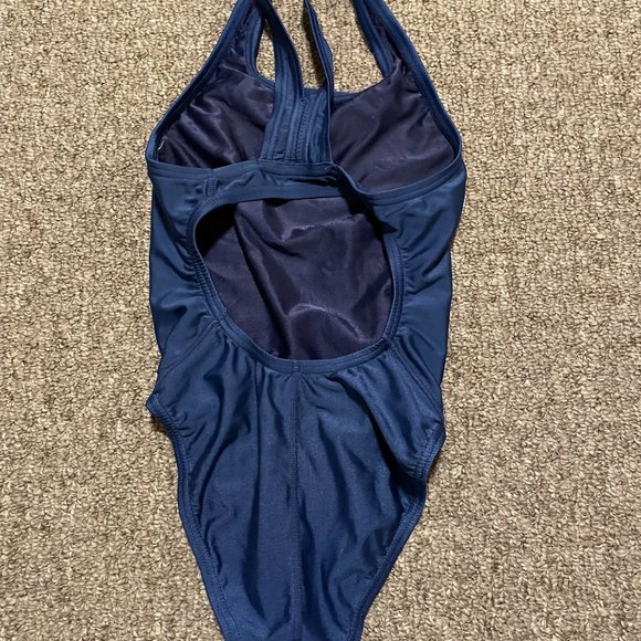 Girls bathing suits - Picture 4 of 4